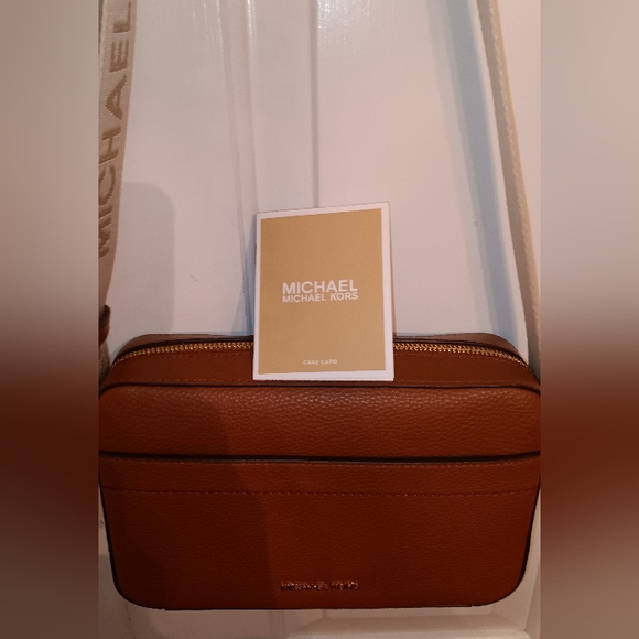 Michael Kors Crossbody Bag - Picture 7 of 16